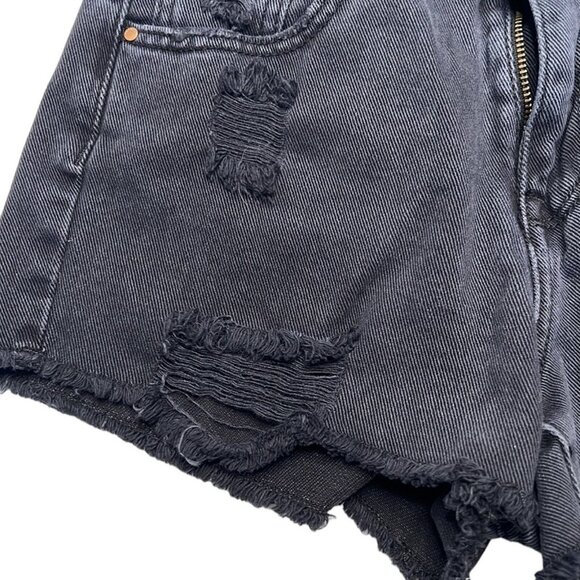Pacsun Shorts Women’s Size 26 High Rise Festival Distressed Black Denim Raw Hem - Picture 4 of 11
